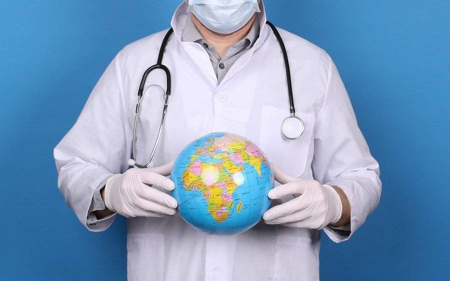 ¿Cómo comprar un seguro médico para viajar a Moscú?