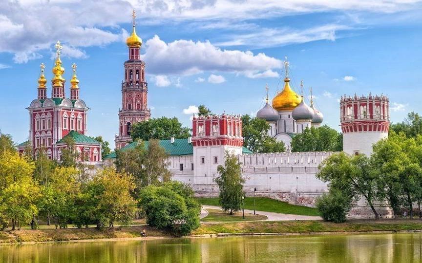 El Convento de Novodévichi, un destino imperdible si visitas Moscú