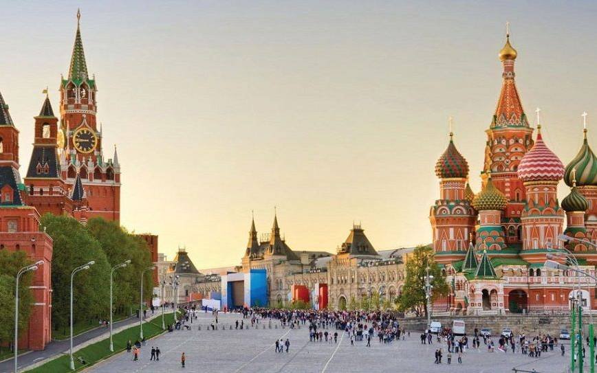 El Kremlin y la Plaza Roja de Moscú