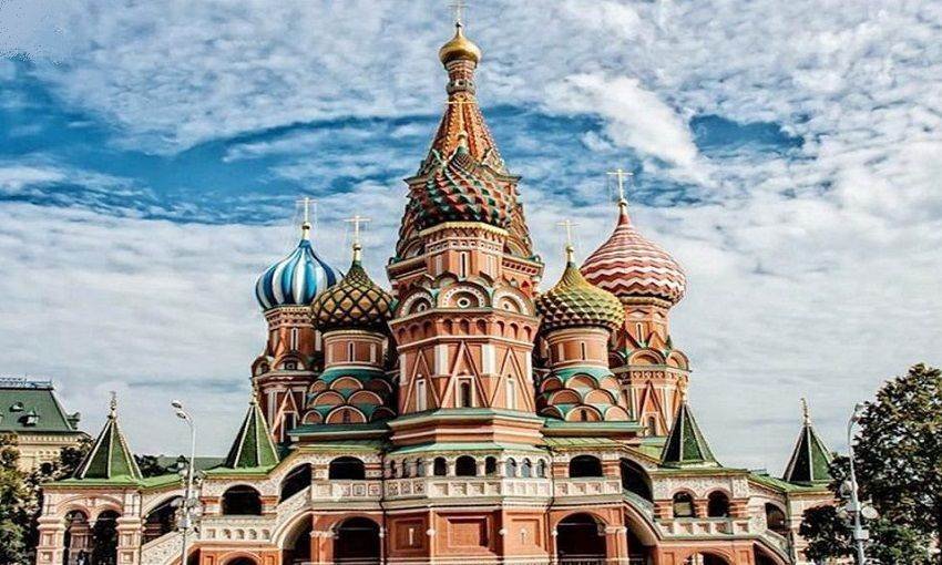 La Catedral de San Basilio: una visita obligada en la ciudad de Moscú