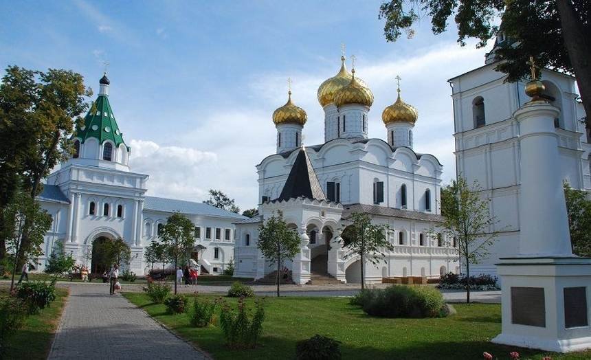 Todo lo que debes saber sobre el Anillo de Oro de Rusia