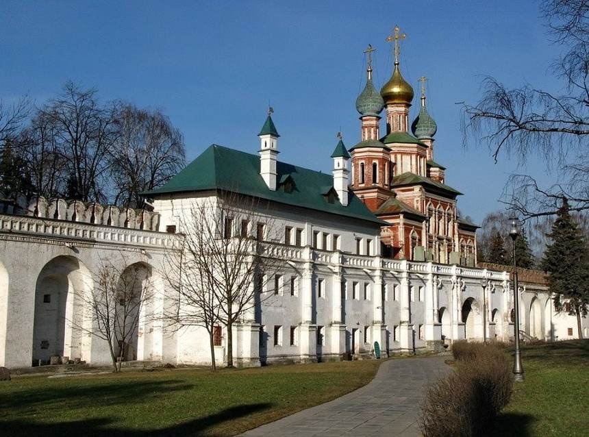 El Convento de Novodévichi, un destino imperdible si visitas Moscú