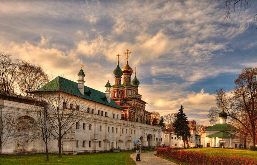 El Convento de Novodévichi, un destino imperdible si visitas Moscú