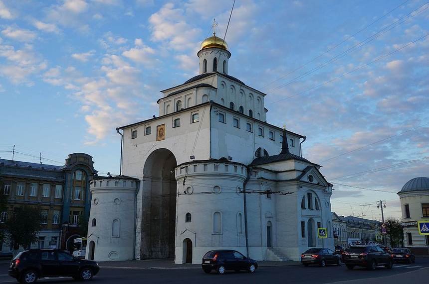 Vladímir, Vladímir: tesoro arquitectónico y turístico