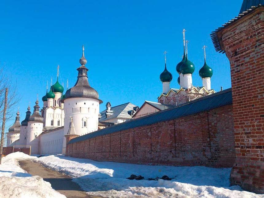 Rostov, La antigua Rostov Veliky y su Kremlin
