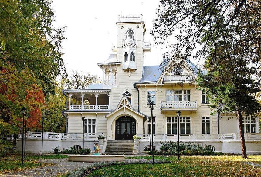 Dacha, Dacha rusa y la cultura de las típicas casas de campo